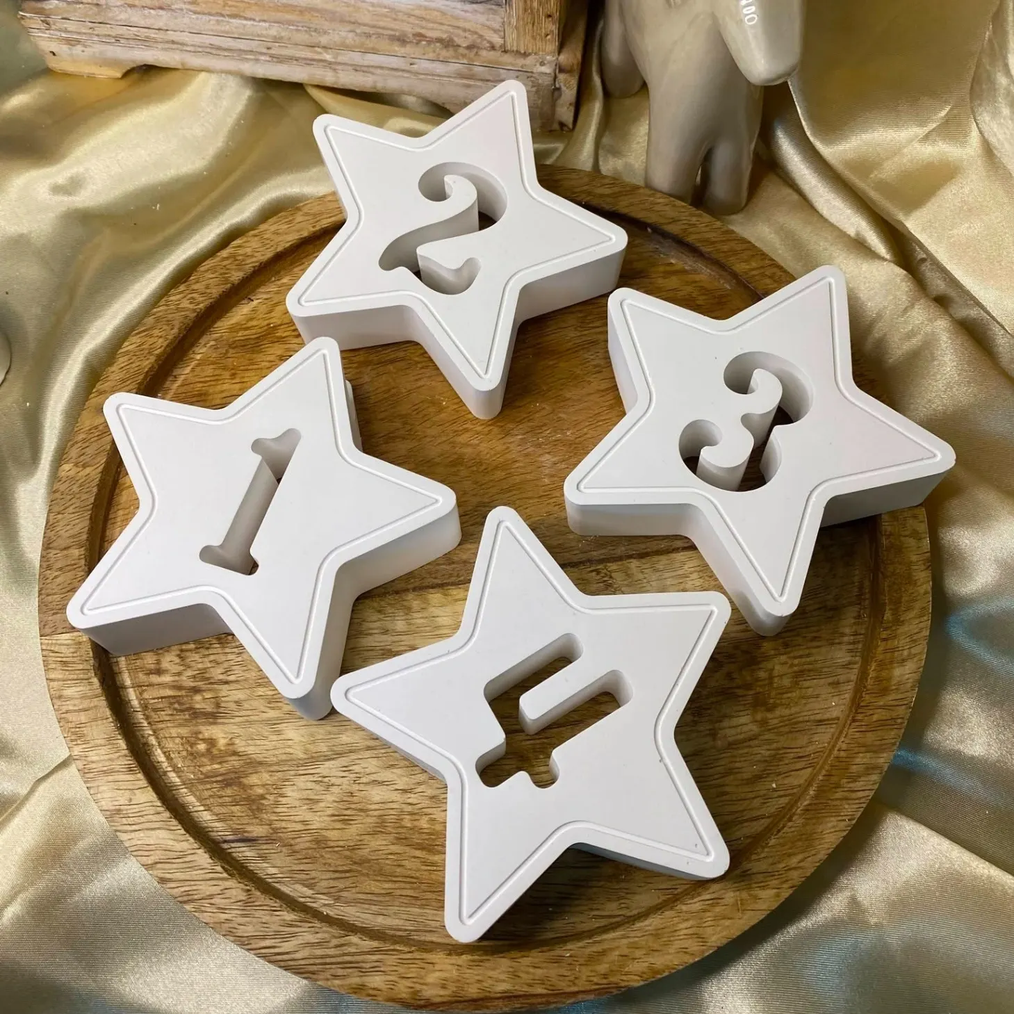 ✨ Adventní svícny ve tvaru hvězd